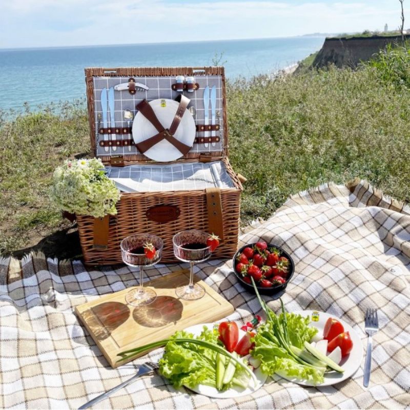 Panier pique-nique pour 4 personnes 