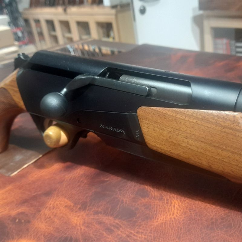 Browning Maral 4X Hunter Cal 30.06 filet crosse pistolet Grade 2