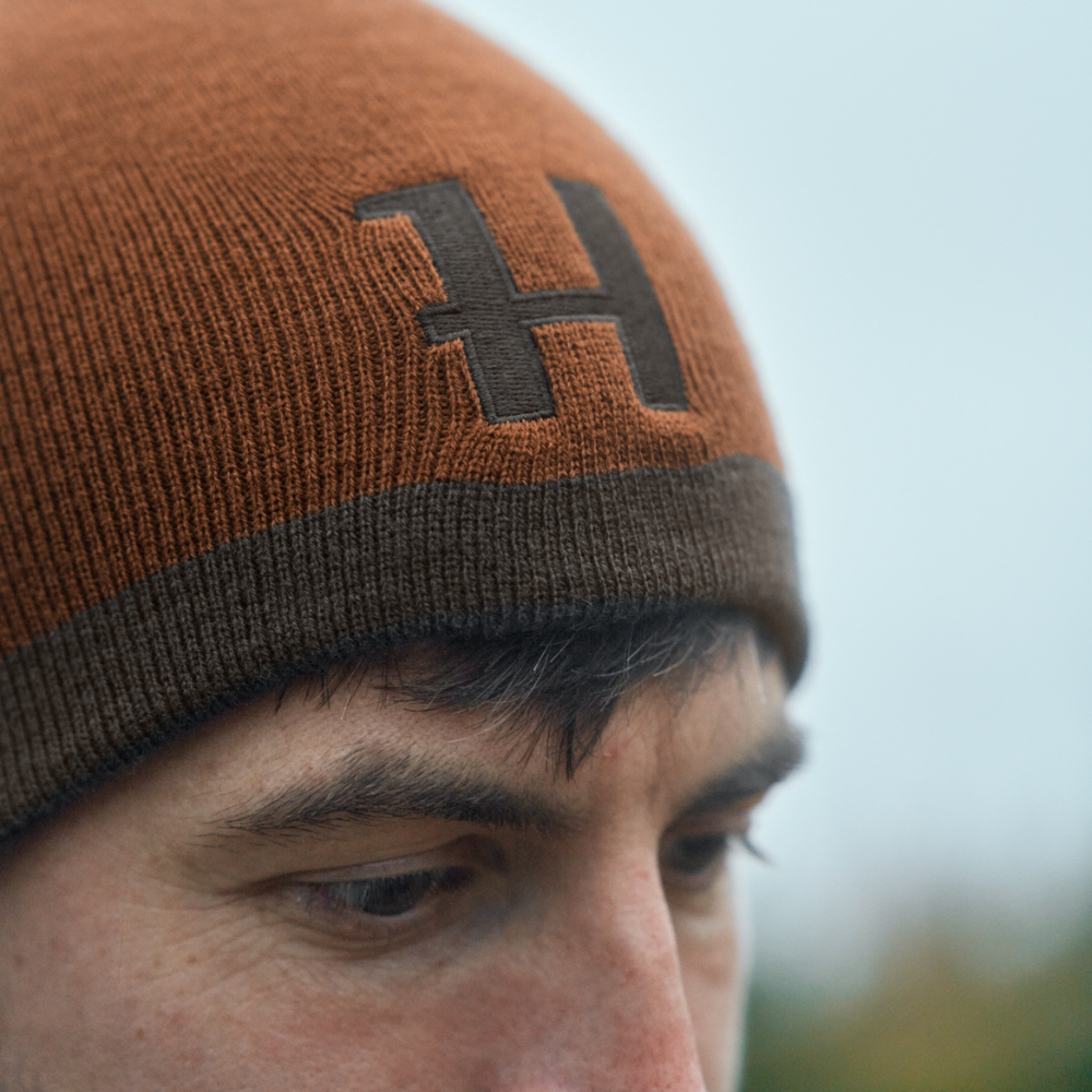Bonnet Rversible Shadow brown / Rustique Clay - Hrkila