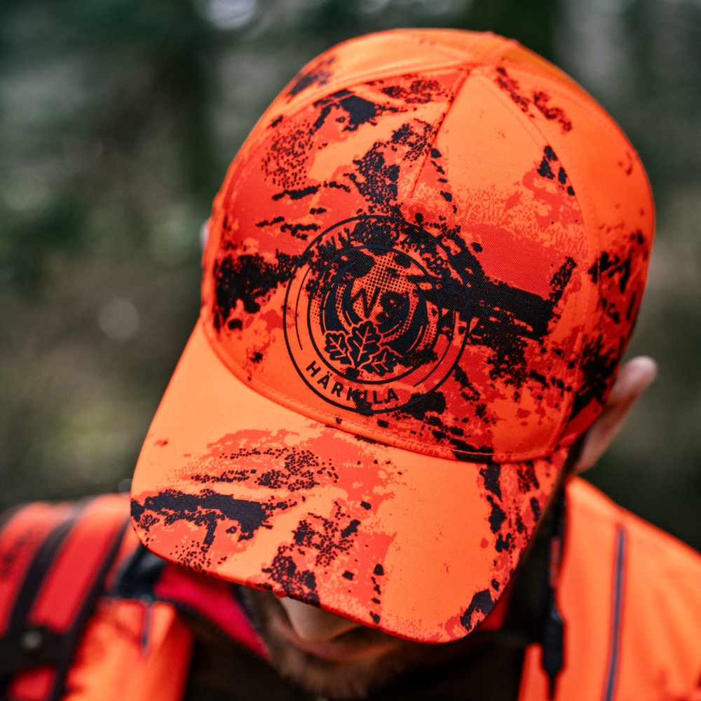 Casquette Härkila Wildboar Pro Blaze Camo avec Lampe LED