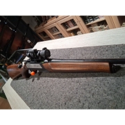 Browning Maral Big Game calibre 9.3x62 avec point rouge Aimpoint 9000 sc 2 moa